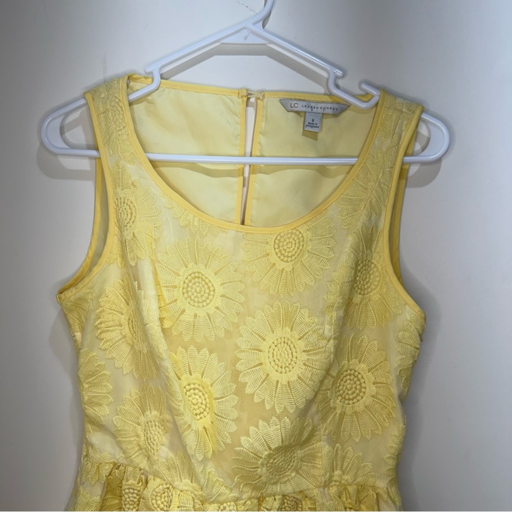 LC Lauren Conrad Yellow Sunflower Embroidered Fit & Flare Dress Size 8 - Picture 2 of 8